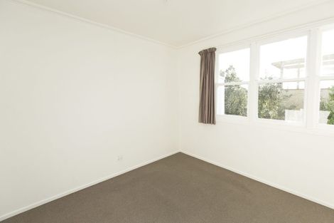 Photo of property in 952a Whangaparaoa Road, Manly, Whangaparaoa, 0930