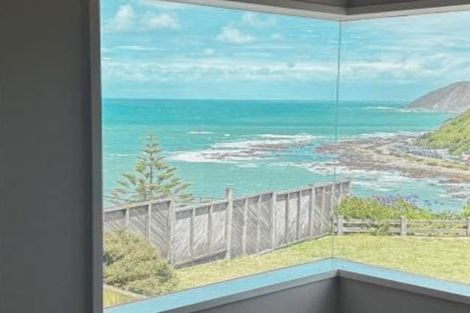 Photo of property in 28 Welland Place, Island Bay, Wellington, 6023