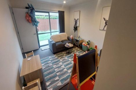 Photo of property in 15 Rossall Crescent, Rolleston, 7615