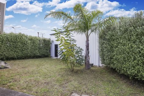 Photo of property in 364 Swanson Road, Ranui, Auckland, 0612