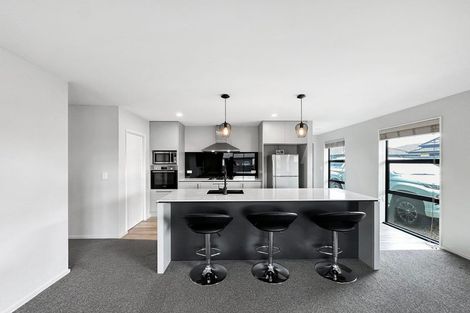 Photo of property in 16 Saddlers Lane, Yaldhurst, Christchurch, 8042