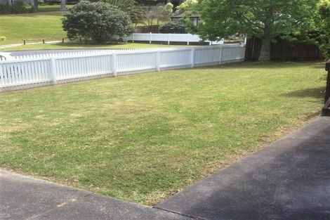 Photo of property in 7 Trengove Place, West Harbour, Auckland, 0618