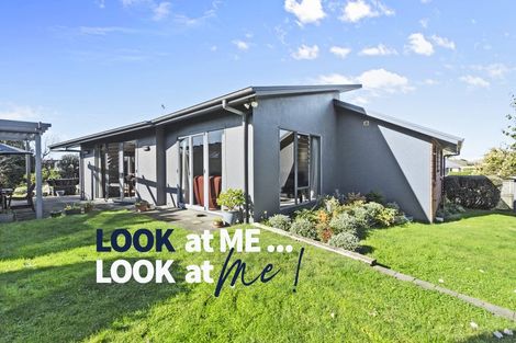 Photo of property in 56 Cairns Crescent, Rototuna, Hamilton, 3210