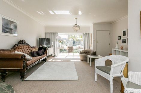 Photo of property in 1/26 Chester Street, Taradale, Napier, 4112