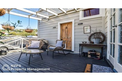 Photo of property in 24 Albert Street, Saint Clair, Dunedin, 9012