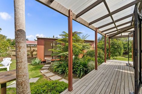 Photo of property in 13 Ferry Road, Waipu, 0510