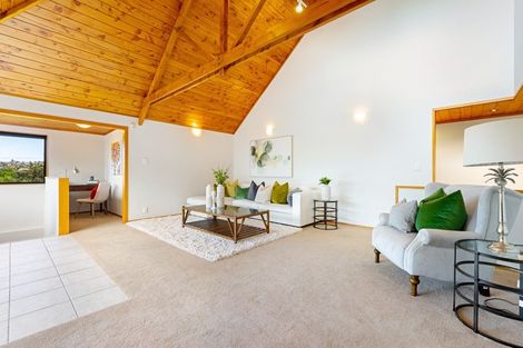 Photo of property in 3 Clearwater Cove, West Harbour, Auckland, 0618