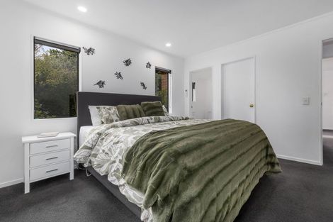 Photo of property in 11 Harry Shaw Way, Raumati South, Paraparaumu, 5032