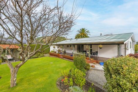 Photo of property in 75 Elizabeth Street, Waikanae, 5036