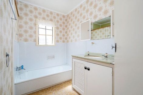 Photo of property in 96 Church Street, Onerahi, Whangarei, 0110