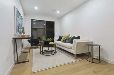 Photo of property in 3b Serrata Place, Browns Bay, Auckland, 0630
