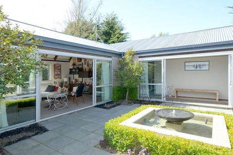 Photo of property in 100 Old West Coast Road, Yaldhurst, Christchurch, 7676