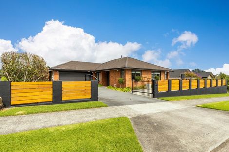 Photo of property in 24 Ainslee Street, Highlands Park, New Plymouth, 4312