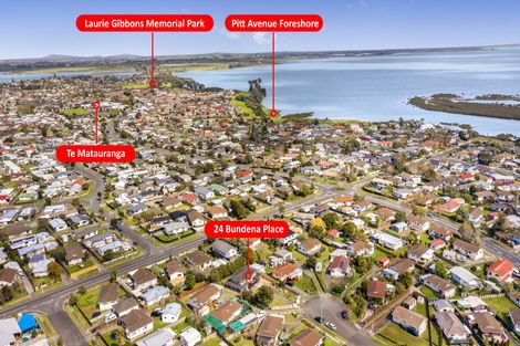 Photo of property in 24 Bundena Place, Clendon Park, Auckland, 2103