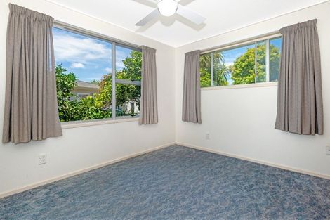 Photo of property in 5a Cobham Place, Te Hapara, Gisborne, 4010