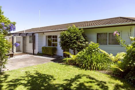Photo of property in 2/26 Hammersmith Street, Richmond Heights, Taupo, 3330