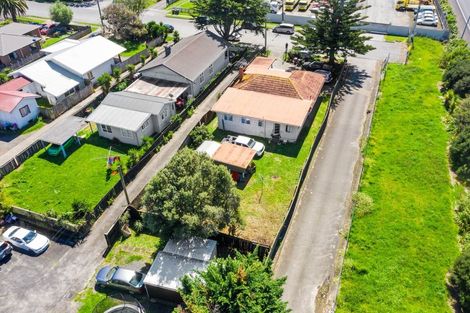 Photo of property in 85 Luke Street, Otahuhu, Auckland, 1062