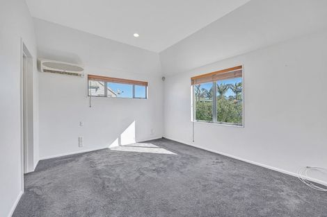 Photo of property in 19a Horotutu Road, Greenlane, Auckland, 1061
