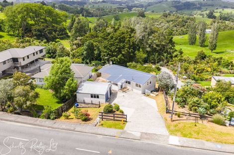 Photo of property in 43 Gorge Road, Maungaturoto, 0520