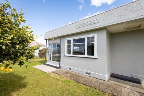 Photo of property in 2 Edinburgh Street, Dannevirke, 4930