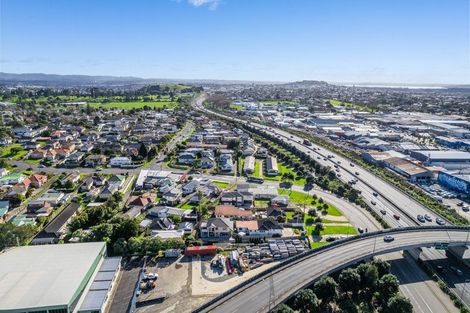 Photo of property in 70 Melrose Road, Mount Roskill, Auckland, 1041