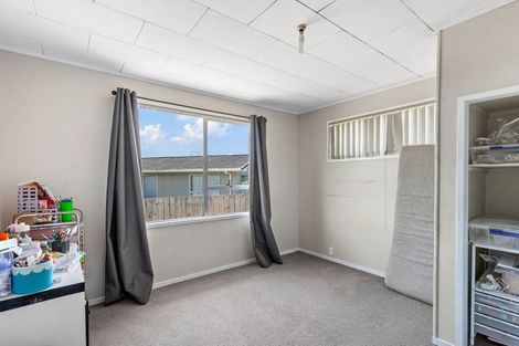 Photo of property in 60 Forest Hill Road, Henderson, Auckland, 0612