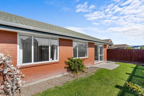 Photo of property in 2/23 Division Street, Riccarton, Christchurch, 8041