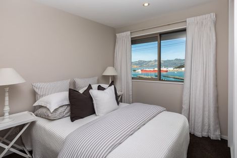 Photo of property in 10 Saint Davids Street, Lyttelton, 8082