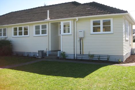 Photo of property in 12 Hunter Street, Taita, Lower Hutt, 5011