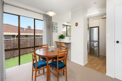 Photo of property in 8b Shearman Grove, Tauranga South, Tauranga, 3112
