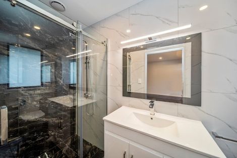 Photo of property in 3 Frederick Place, Whalers Gate, New Plymouth, 4310