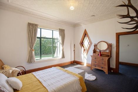 Photo of property in 18 Albert Street, Winton, 9720