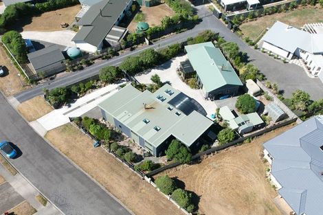 Photo of property in 46 Kent Avenue, Waitarere Beach, Levin, 5510