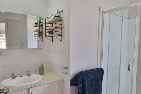 Photo of property in 81 Jellicoe Street, Martinborough, 5711