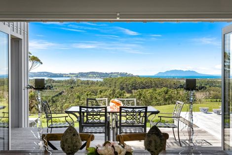 Photo of property in 201 Takatu Road, Tawharanui Peninsula, Warkworth, 0986
