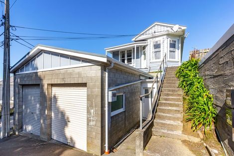 Photo of property in 25 Hall Street, Newtown, Wellington, 6021
