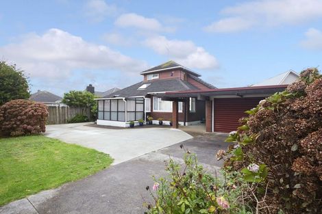 Photo of property in 52 Somerset Road, Mount Roskill, Auckland, 1041