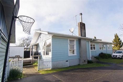 Photo of property in 88 Morrow Avenue, St Andrews, Hamilton, 3200