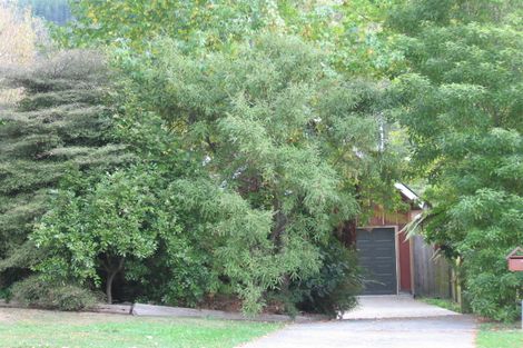 Photo of property in 80 Pinehaven Road, Pinehaven, Upper Hutt, 5019