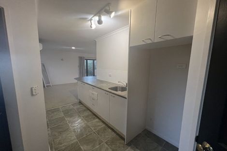 Photo of property in 65 Roberts Road, Matakatia, Whangaparaoa, 0930