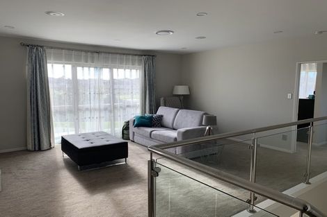 Photo of property in 1 Castlebane Drive, Flat Bush, Auckland, 2019