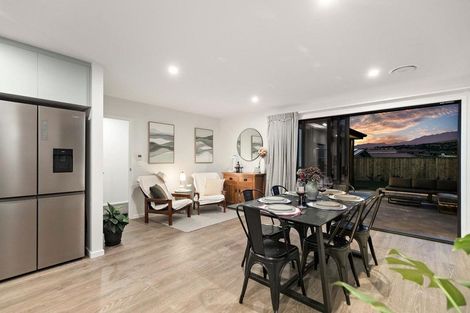 Photo of property in 22 Cheviot Street, Jacks Point, 9371