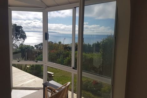 Photo of property in 1420 Whangaparaoa Road, Army Bay, Whangaparaoa, 0930