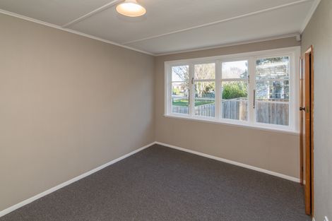 Photo of property in 182 Langdons Road, Northcote, Christchurch, 8052
