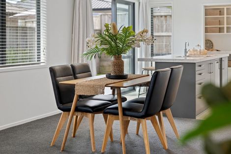 Photo of property in 110 Whakaturou Crescent, Pyes Pa, Tauranga, 3112