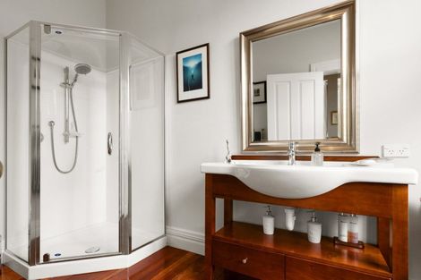 Photo of property in 52 Waipuka Road, Waimarama, Havelock North, 4294