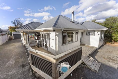 Photo of property in 9 Montgomery Street, Levin, 5510