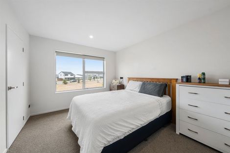 Photo of property in 21 Air Race Lane, Halswell, Christchurch, 8025