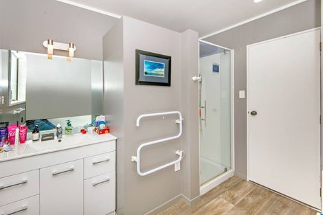 Photo of property in 1/298 Ocean Road, Ohope, 3121