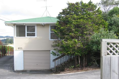 Photo of property in 2/822 East Coast Road, Oteha, Auckland, 0630